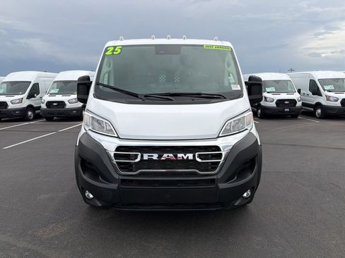 Used 2025 RAM ProMaster 2500 w/ U-Haul Equipment Group FWD image 8