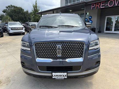 Used 2023 Lincoln Navigator L Reserve AWD/4WD image 3