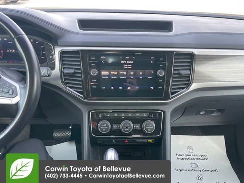 Used 2021 Volkswagen Atlas SEL AWD/4WD image 11