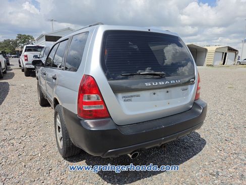Used 2003 Subaru Forester 2.5X AWD/4WD image 9