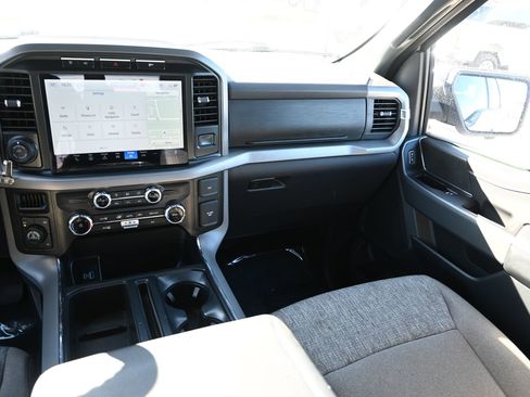 Used 2024 Ford F150 XLT w/ Mobile Office Package image 17