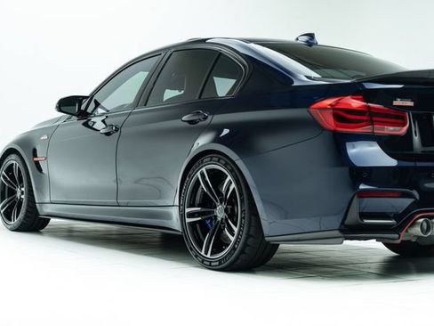 Used 2017 BMW M3 RWD image 20