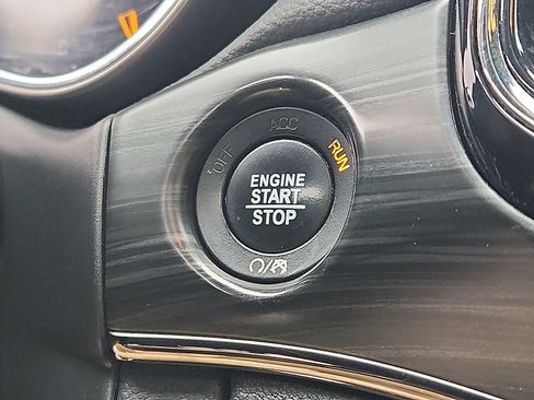 Used 2019 Jeep Grand Cherokee Limited X image 23