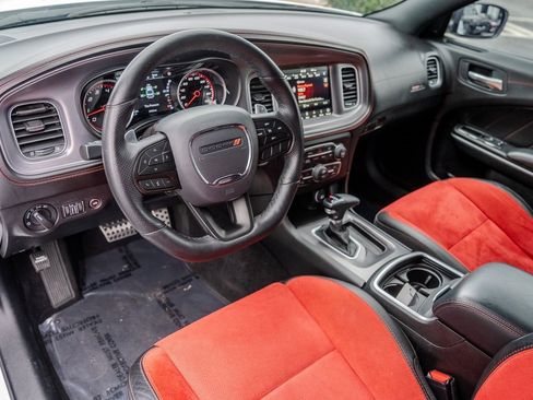 Used 2023 Dodge Charger Scat Pack image 4