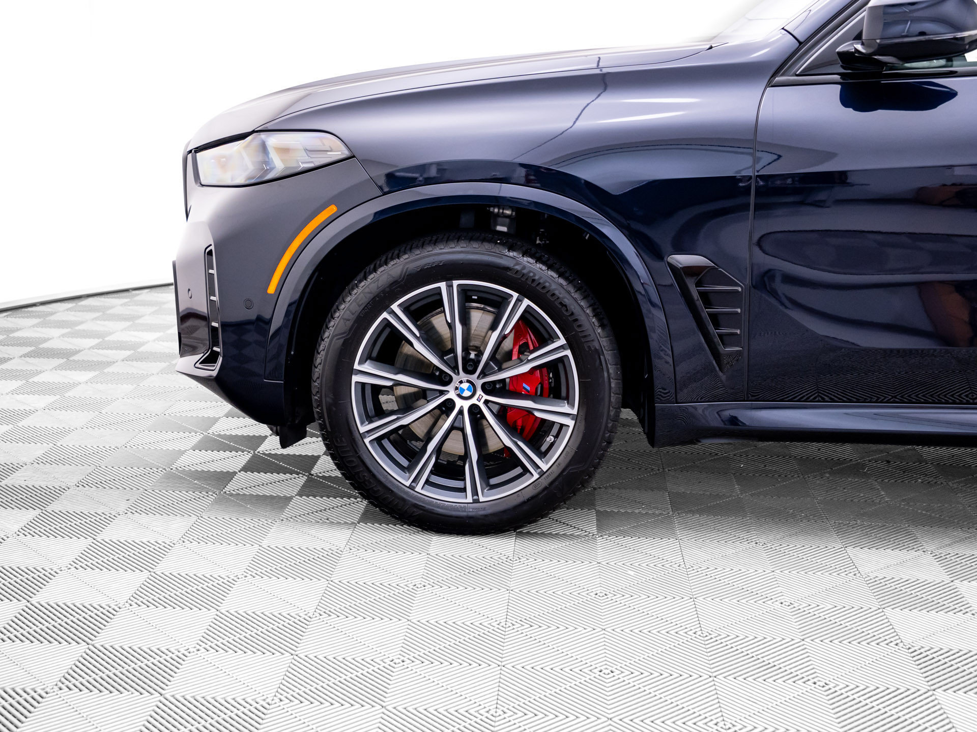 Used 2026 BMW X5 xDrive40i AWD/4WD image 35