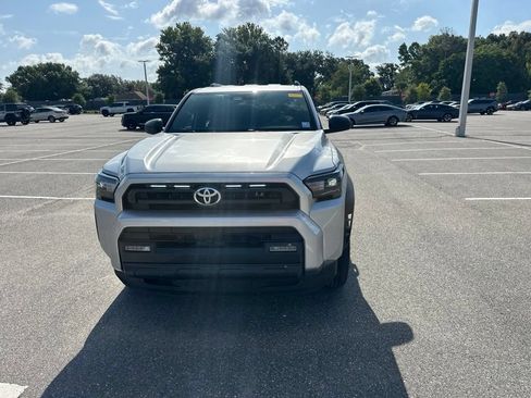 Used 2026 Toyota 4Runner SR5 RWD image 14