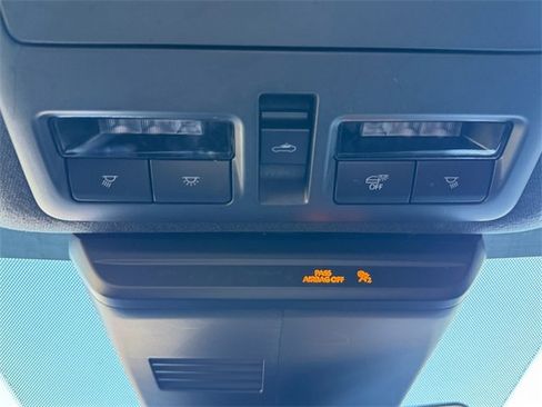 Used 2023 MAZDA MAZDA3 s image 27