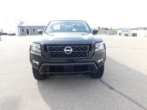 Used 2024 Nissan Frontier SV w/ Hardbody Edition image 11