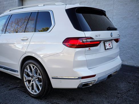 Used 2022 BMW X7 xDrive40i w/ Premium Package image 12