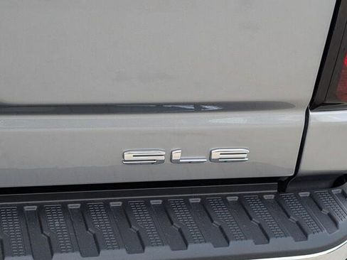 New 2026 GMC Sierra 3500 SLE w/ SLE Value Package image 5