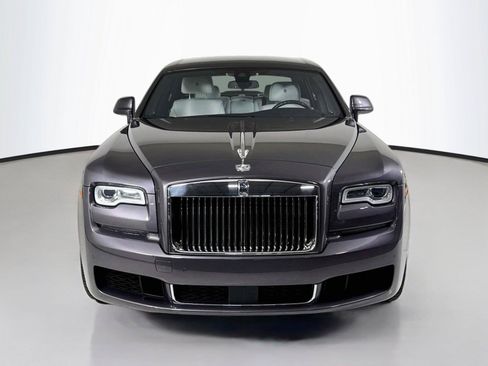 Used 2019 Rolls-Royce Ghost RWD image 11