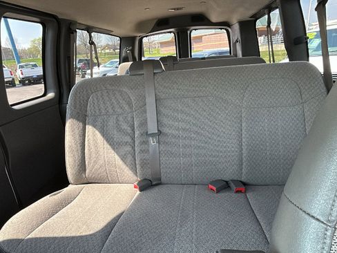Used 2018 Chevrolet Express 3500 LT w/ LT Preferred Equipment Group image 23