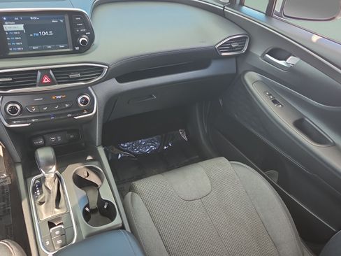 Used 2019 Hyundai Santa Fe SE FWD image 14