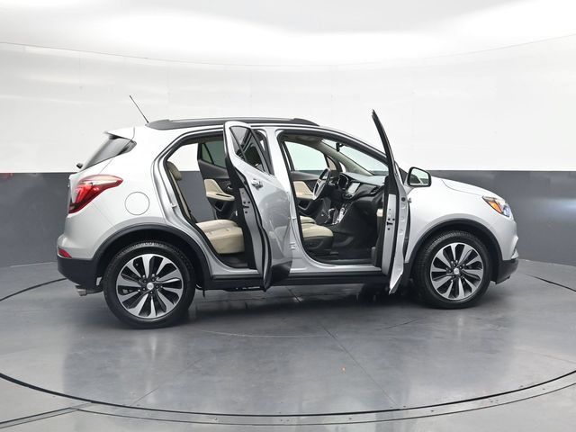 Used 2019 Buick Encore Essence FWD image 40