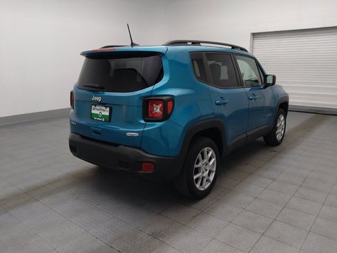 Used 2022 Jeep Renegade Latitude w/ Convenience Group AWD/4WD image 9