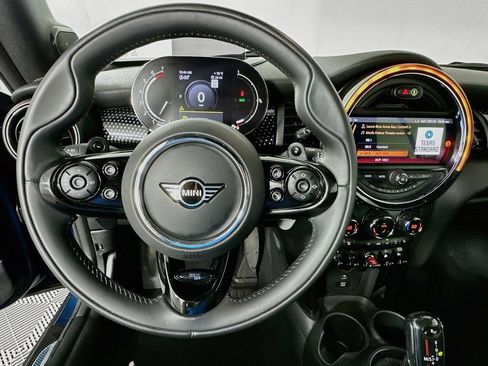 Used 2021 MINI Cooper S w/ Sidewalk Package FWD image 11