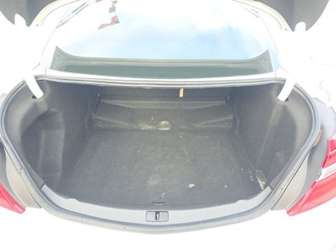 Used 2016 Buick Regal image 8