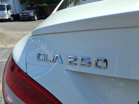 Used 2014 Mercedes-Benz CLA 250 image 5