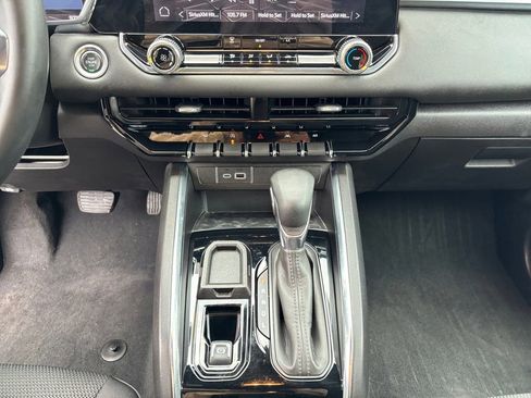 Used 2024 GMC Canyon Elevation w/ Trailering Package image 20