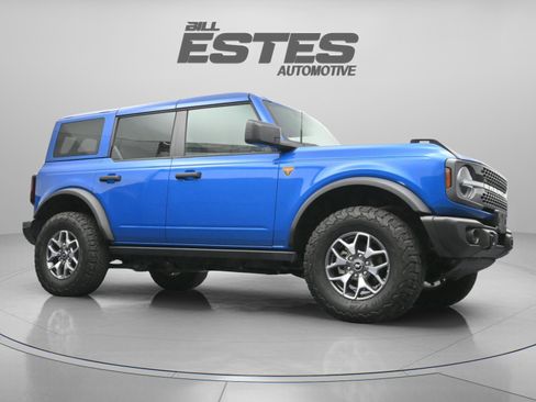 Used 2025 Ford Bronco Badlands AWD/4WD image 24