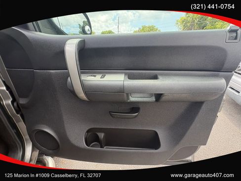 Used 2008 Chevrolet Silverado 2500 LT w/ 1LT Convenience Package AWD/4WD image 29