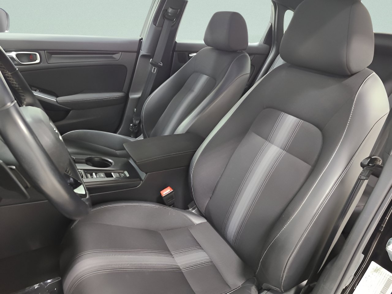 Used 2024 Honda Civic Sport image 17