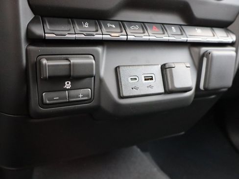 New 2026 Chevrolet Silverado 2500 Custom w/ Custom Value Package image 12