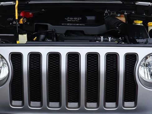 Used 2021 Jeep Wrangler Unlimited Rubicon image 65