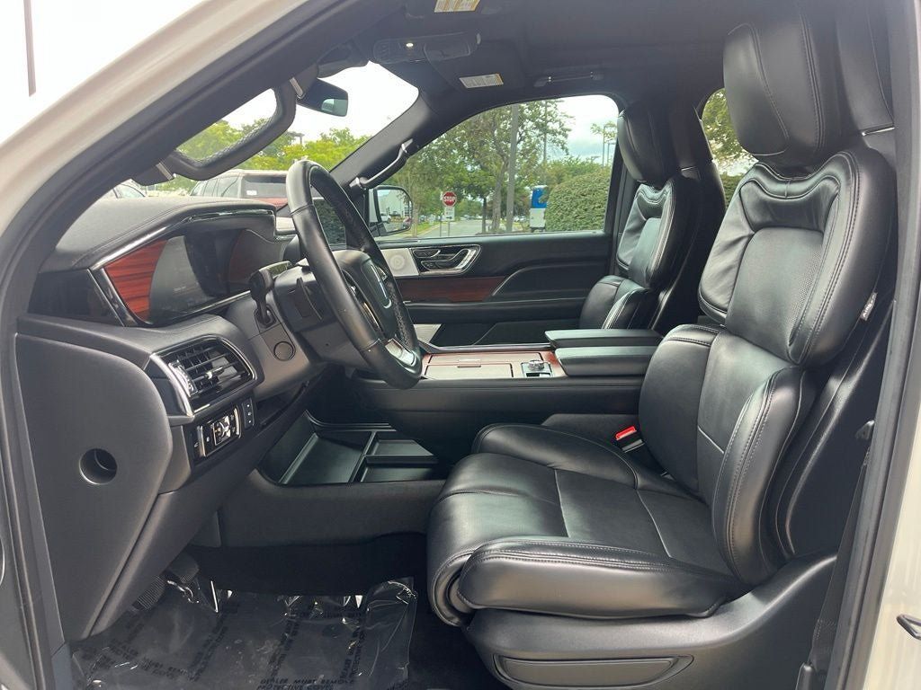 Certified 2024 Lincoln Navigator L Reserve AWD/4WD image 26