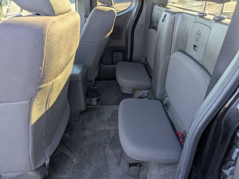 Used 2015 Nissan Frontier S image 15