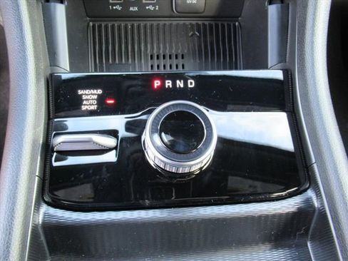 New 2026 Jeep Grand Cherokee Limited AWD/4WD image 24