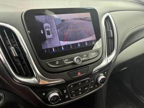 Used 2021 Chevrolet Equinox Premier AWD/4WD image 31