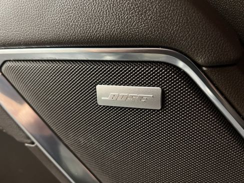 Used 2023 GMC Sierra 1500 SLT image 27