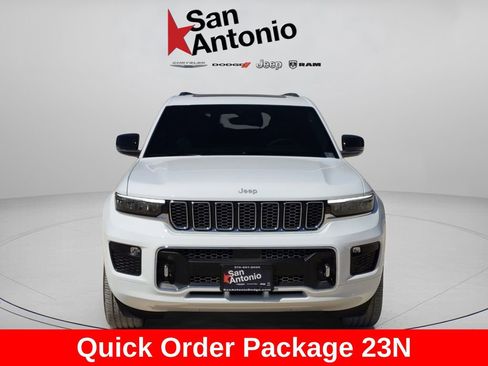 New 2025 Jeep Grand Cherokee L Overland w/ Trailer Tow Package AWD/4WD image 3