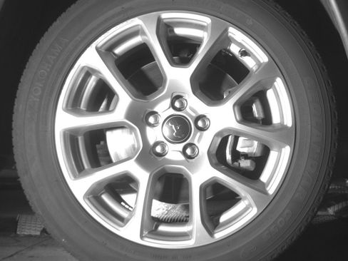 Used 2025 Jeep Compass Limited image 13