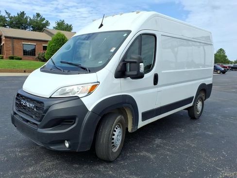 Used 2025 RAM ProMaster 2500 w/ Convenience Group FWD image 29