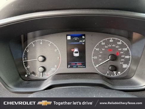 Used 2025 Toyota Corolla LE FWD image 16