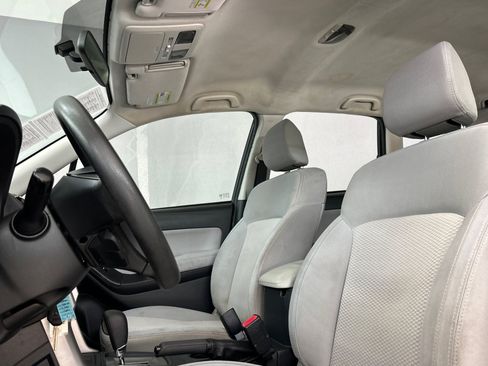 Used 2015 Subaru Forester 2.5i w/ Alloy Wheel Package AWD/4WD image 5