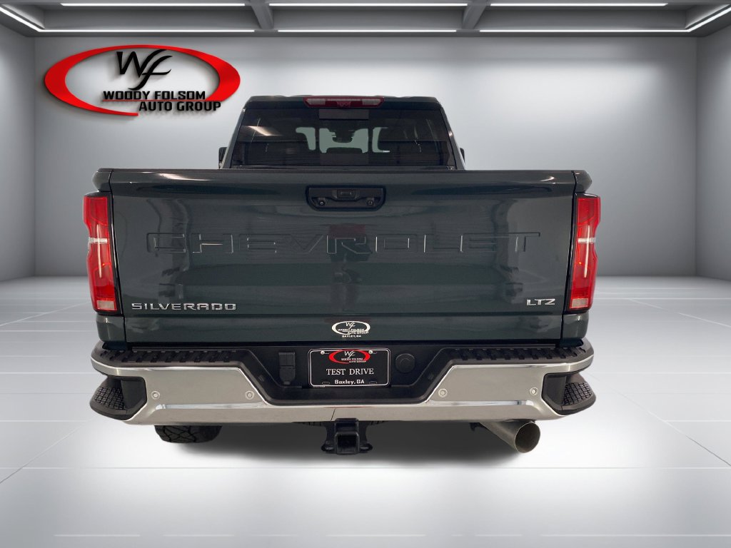 Used 2026 Chevrolet Silverado 2500 LTZ w/ LTZ Convenience Package AWD/4WD image 8