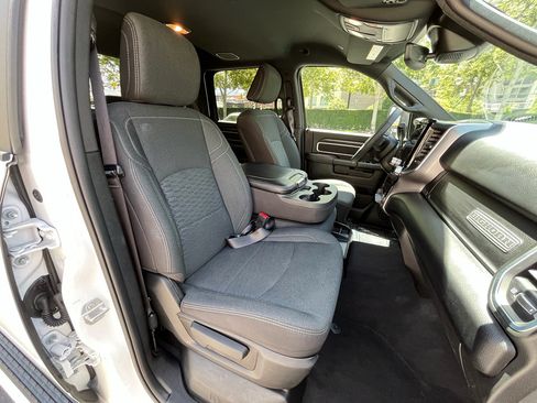 Used 2026 RAM 2500 Big Horn AWD/4WD image 30