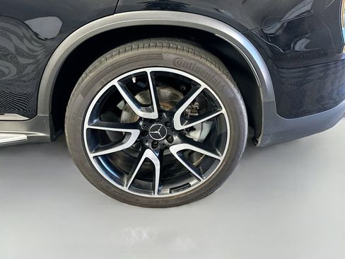 Used 2019 Mercedes-Benz GLC 43 AMG 4MATIC image 32