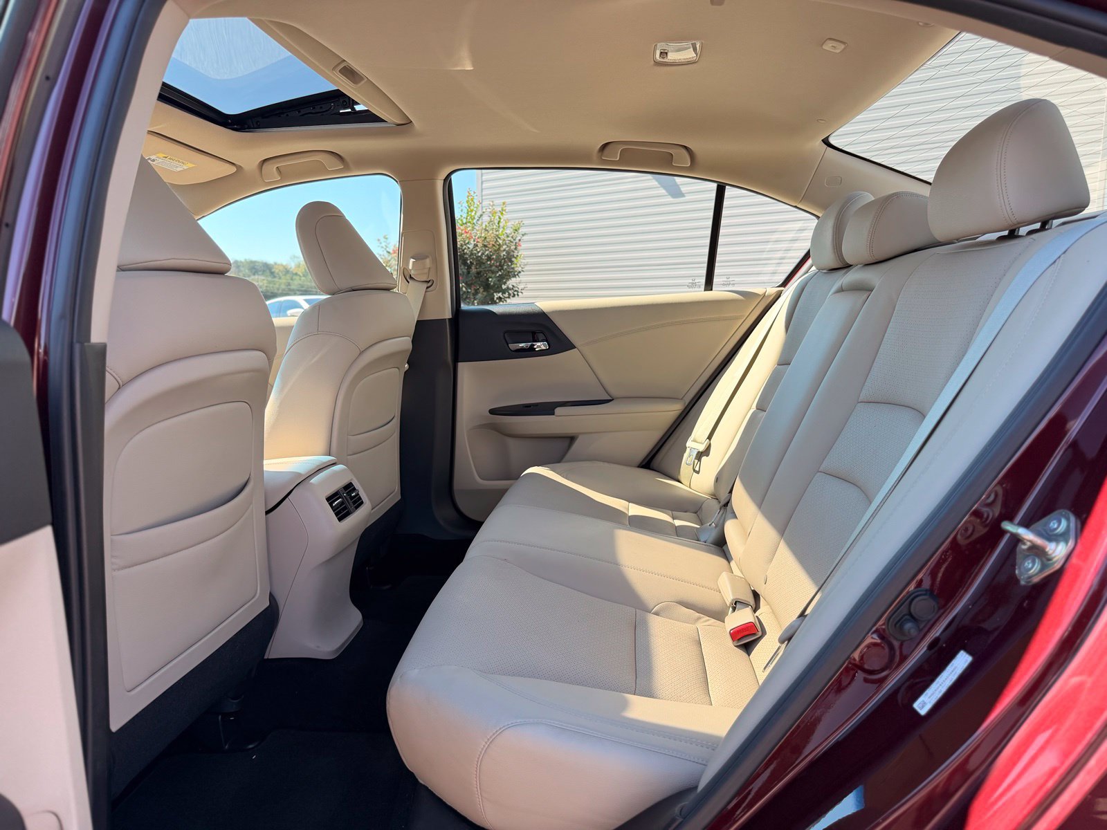 Used 2014 Honda Accord EX-L image 17