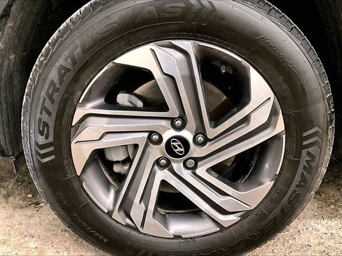 Used 2023 Hyundai Santa Fe SEL image 8