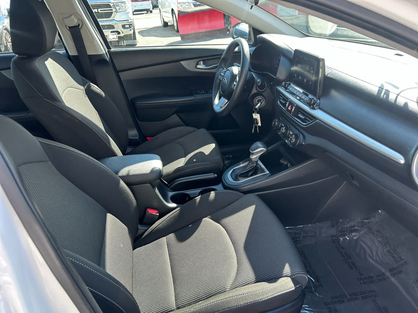 Used 2020 Kia Forte LXS FWD image 25