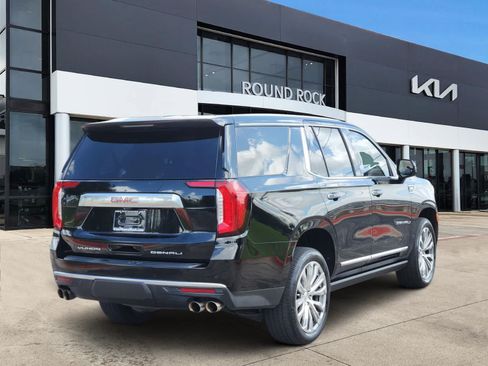 Used 2021 GMC Yukon Denali w/ Denali Premium Package AWD/4WD image 6