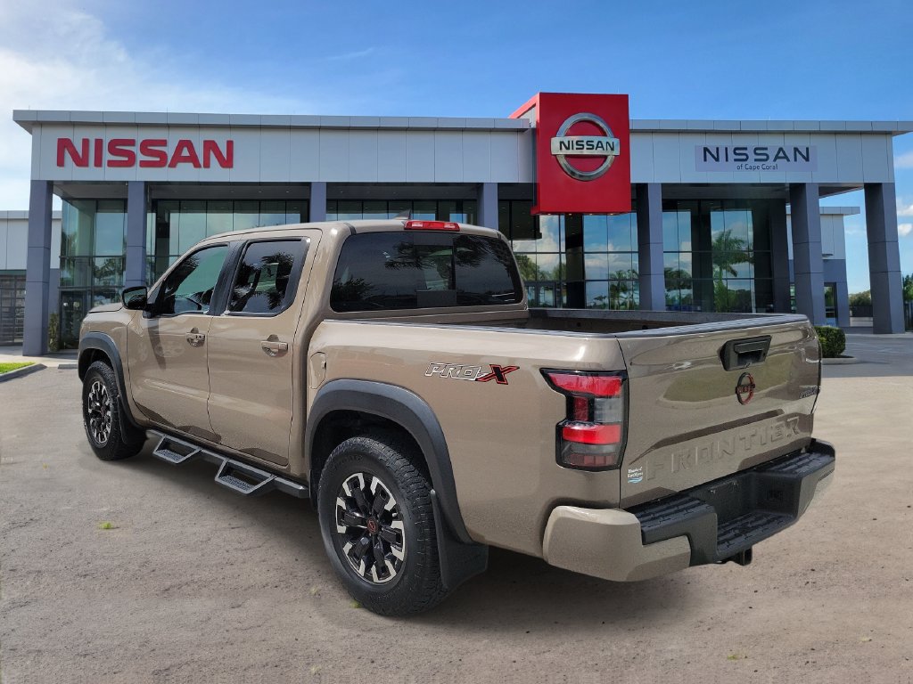 Used 2023 Nissan Frontier Pro-X w/ Tow Package RWD image 7