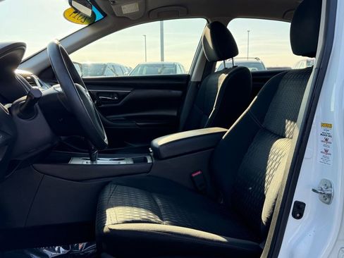 Used 2017 Nissan Altima 2.5 S w/ Power Driver Seat Package image 12