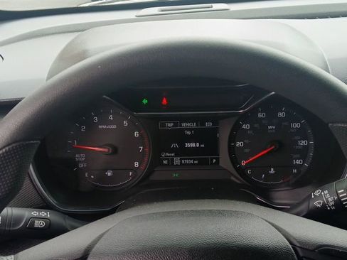 Used 2022 Chevrolet TrailBlazer LT w/ Convenience Package image 8