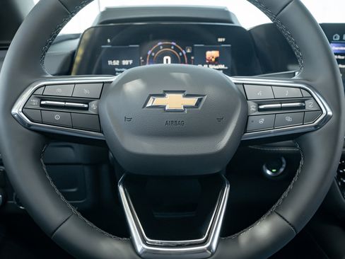 New 2025 Chevrolet Suburban Premier image 22