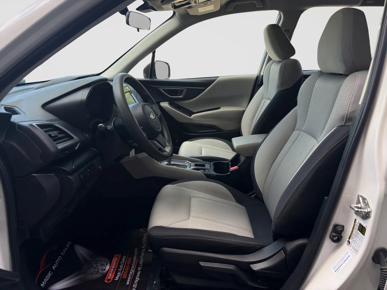 Used 2022 Subaru Forester AWD/4WD image 12